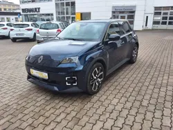 Blau Gebraucht 2024 Renault R5 Kleinwagen | 29.990 €