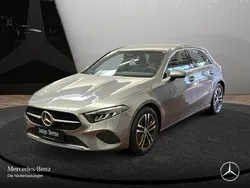 Grau Gebraucht 2023 Mercedes A180 Kleinwagen | 25.970 € (Superpreis)