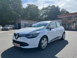 Weiß Gebraucht 2015 Renault Clio IV Dynamique Kleinwagen | 5.199 € (Fairer Preis)