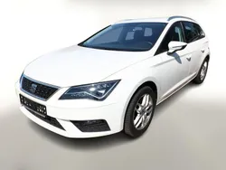 Candy weiß Gebraucht 2019 Seat Leon ST Style Kombi | 17.592 € (Teuer)