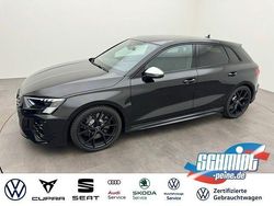 Schwarz Gebraucht 2024 Audi RS3 Sportback Sport Kleinwagen | 61.300 € (Fairer Preis)
