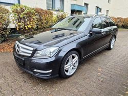 Schwarz Gebraucht 2013 Mercedes C300 Avantgarde Kombi | 16.000 € (Etwas zu teuer)