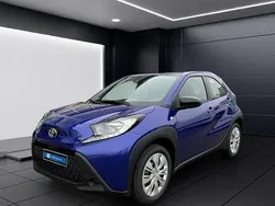 Blau Neu 2025 Toyota Aygo Business Edition Kleinwagen | 17.390 €
