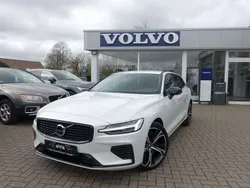Crystal white Gebraucht 2024 Volvo V60 Plus Kombi | 40.900 € (Superpreis)