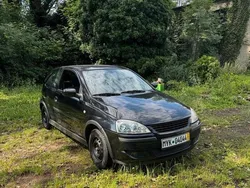 Schwarz Gebraucht 2004 Opel Corsa Kleinwagen | 800 € (Guter Preis)