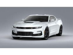 Summit white Gebraucht 2024 Chevrolet Camaro Coupé | 56.900 €