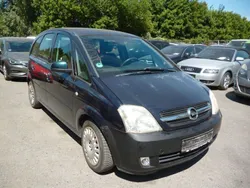 Grün Gebraucht 2005 Opel Meriva Edition Van / Kleinbus | 550 € (Superpreis)