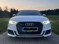 Weiß Gebraucht 2020 Audi A3 Sport Limousine | 25.400 € (Fairer Preis)