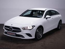 Weiß Gebraucht 2020 Mercedes CLA200 Shooting Brake Progressive Kombi | 23.998 € (Superpreis)
