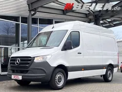 Weiß (arktikweiß) Gebraucht 2022 Mercedes Sprinter Van | 32.832 € (Guter Preis)