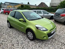 Grün Gebraucht 2010 Renault Clio III Dynamique Kleinwagen | 2.590 € (Fairer Preis)