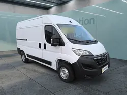 Weiß Gebraucht 2023 Opel Movano Van | 28.490 € (Fairer Preis)
