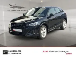 Schwarz (mythosschwarz metallic) Gebraucht 2023 Audi Q2 S-Line SUV | 27.880 € (Fairer Preis)