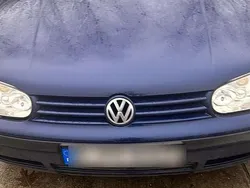 Blau Gebraucht 2004 VW Golf IV Kleinwagen | 1.000 € (Guter Preis)