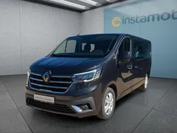 Schwarz Neu 2025 Renault Trafic Van | 40.949 € (Teuer)
