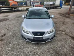 Silber Gebraucht 2009 Seat Ibiza Reference Limousine | 3.690 € (Fairer Preis)