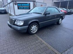 Schwarz Gebraucht 1996 Mercedes E320 Coupé | 5.490 €