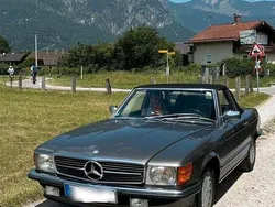 Grau Gebraucht 1986 Mercedes SL300 Cabrio | 36.800 €