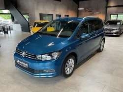 Blau Gebraucht 2016 VW Touran Comfortline Van / Kleinbus | 16.980 € (Fairer Preis)