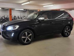 Schwarz Gebraucht 2016 Volvo XC60 Standard SUV | 24.250 € (Teuer)