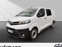 Weiss Gebraucht 2023 Toyota Proace Verso Comfort Kombi | 35.290 € (Fairer Preis)