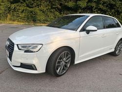 Weiß Gebraucht 2020 Audi A3 Sportback e-tron Design Kleinwagen | 17.500 € (Etwas zu teuer)