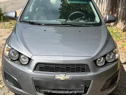 Silber Gebraucht 2011 Chevrolet Aveo Limousine | 2.300 €
