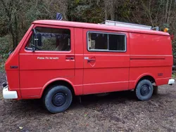 Rot Gebraucht 1985 VW LT Van | 11.000 €