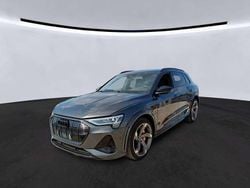 Daytonagrau perleffekt Gebraucht 2022 Audi e-tron Ambiente SUV | 46.915 € (Guter Preis)