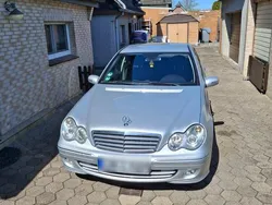 Silber Gebraucht 2002 Mercedes C180 Limousine | 3.500 € (Etwas zu teuer)