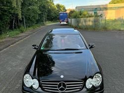 Schwarz Gebraucht 2004 Mercedes CLK240 Avantgarde Coupé | 3.600 €
