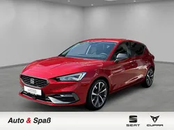 Rot Gebraucht 2022 Seat Leon FR Limousine | 18.990 € (Fairer Preis)