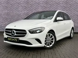Weiß Gebraucht 2019 Mercedes B250 Premium Van / Kleinbus | 24.950 € (Fairer Preis)