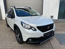 Weiß Gebraucht 2018 Peugeot 2008 Allure GT-Line SUV | 9.900 € (Fairer Preis)