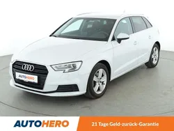 Weiß Gebraucht 2017 Audi A3 Comfort Limousine | 16.020 € (Fairer Preis)