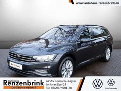 Grau Gebraucht 2022 VW Passat Business Kombi | 30.890 € (Teuer)