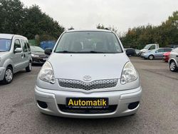 Silber Gebraucht 2004 Toyota Yaris Kombi | 3.999 € (Fairer Preis)