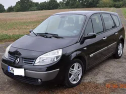 Schwarz Gebraucht 2005 Renault Scénic II Privilege Van / Kleinbus | 1.250 € (Guter Preis)