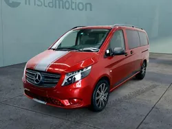 Rot Gebraucht 2023 Mercedes Vito Van / Kleinbus | 61.149 €