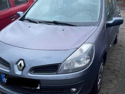 Blau Gebraucht 2007 Renault Clio II Authentique Limousine | 3.100 € (Fairer Preis)