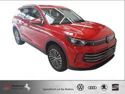 Rot Gebraucht 2025 VW Tiguan Elegance SUV | 38.970 € (Guter Preis)