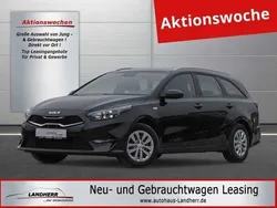 Black pearl (metallic) Gebraucht 2023 Kia Ceed Sportswagon Silver Kombi | 16.960 € (Superpreis)