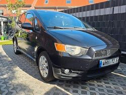 Schwarz Gebraucht 2010 Mitsubishi Colt Edition Limousine | 4.400 € (Etwas zu teuer)
