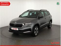 Grau Gebraucht 2024 Skoda Karoq SUV | 30.890 € (Guter Preis)