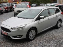 Grau Gebraucht 2015 Ford Focus Business Edition Kombi | 8.997 € (Fairer Preis)