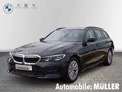 Schwarz ii Gebraucht 2021 BMW 318 Sport Line Kombi | 25.950 € (Fairer Preis)