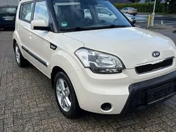 Weiß Gebraucht 2010 Kia Soul SUV | 3.500 € (Fairer Preis)