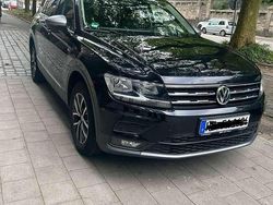 Schwarz Gebraucht 2019 VW Tiguan Allspace Comfortline SUV | 23.900 € (Etwas zu teuer)