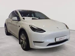 Pearl white multicoat Gebraucht 2022 Tesla Model Y Long Range SUV | 32.990 € (Superpreis)