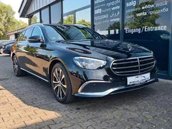 Schwarz Gebraucht 2022 Mercedes E300 Limousine | 27.490 € (Superpreis)